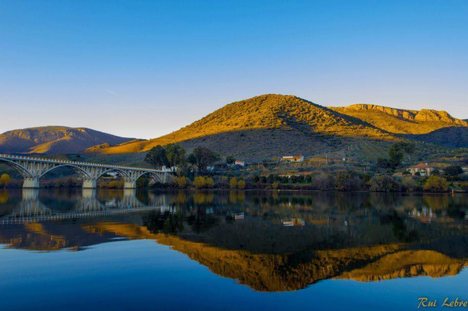 Отель Residencial Ponto Certo Vilar Torpim Экстерьер фото
