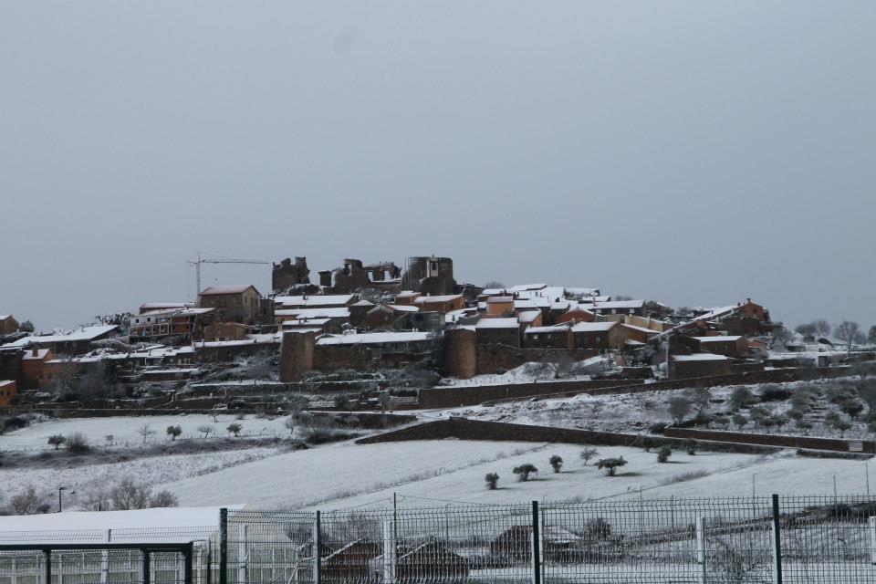 Отель Residencial Ponto Certo Vilar Torpim Экстерьер фото
